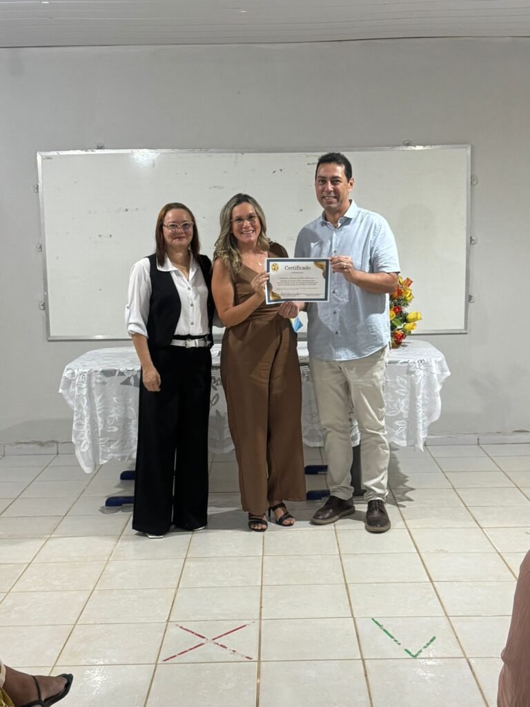 Novos Gestores Escolares Recebem As Boas Vindas Do Prefeito De Lucena, Léo Bandeira, Em Cerimônia Ocorrida No Centro De Capacitação